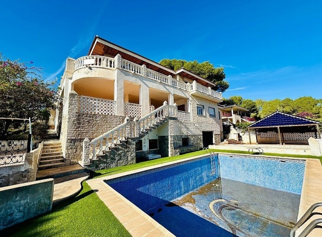 Villa - Återförsäljning - Orihuela - Dehesa de Campoamor