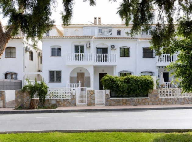Villa - Återförsäljning - Orihuela - La Regia