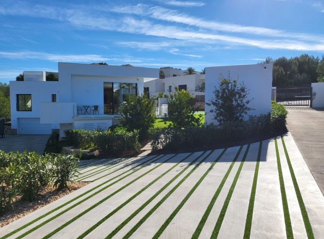 Villa - Återförsäljning - Orihuela - Orihuela Centro