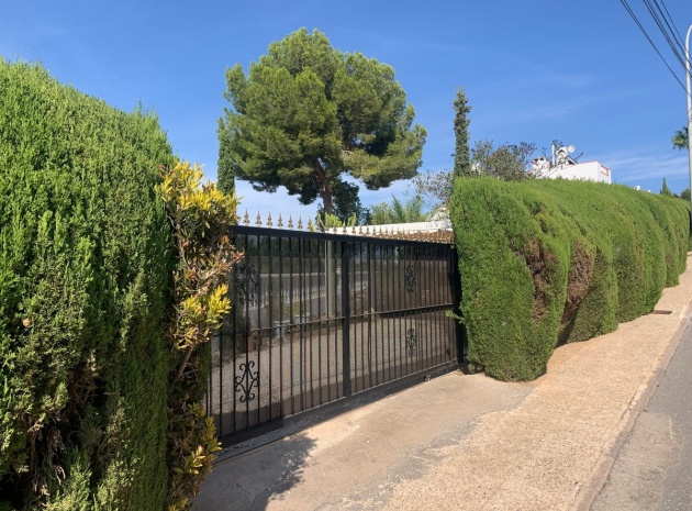 Villa - Återförsäljning - Orihuela - Villamartin