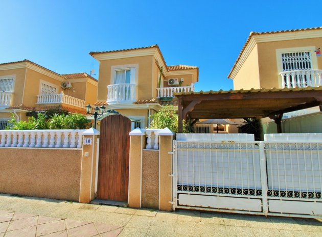 Villa - Återförsäljning - Playa Flamenca - La Pinada