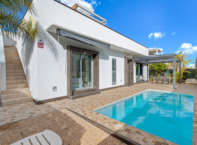 Villa - Återförsäljning - Rojales - Ciudad Quesada