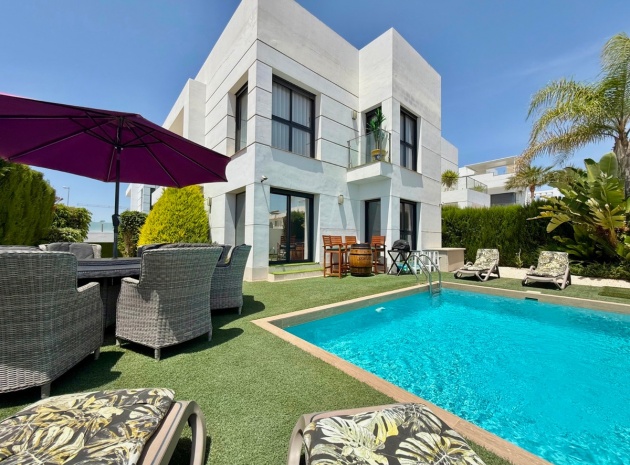 Villa - Återförsäljning - Rojales - Ciudad Quesada