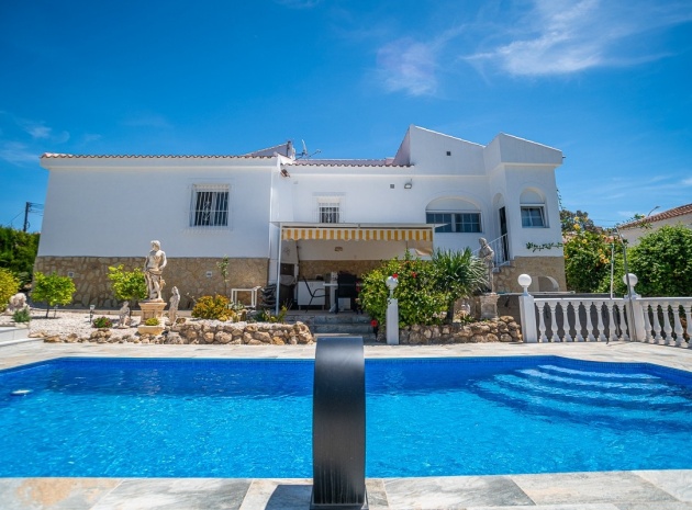 Villa - Återförsäljning - San Fulgencio - La Marina