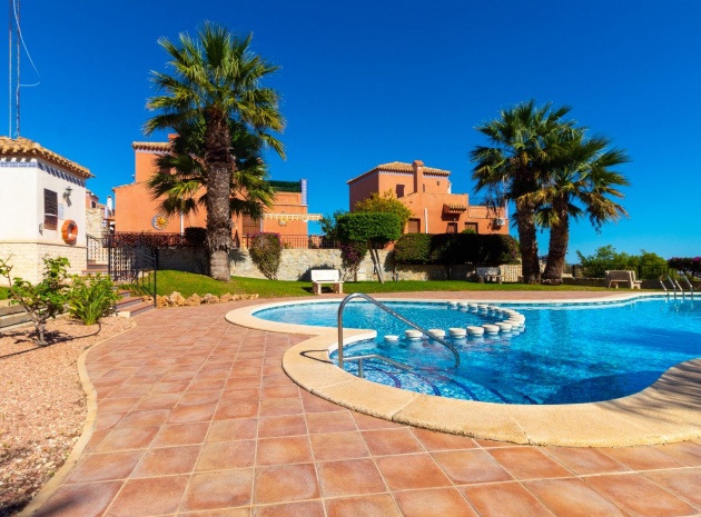 Villa - Återförsäljning - San Miguel de Salinas - ESMA-62780
