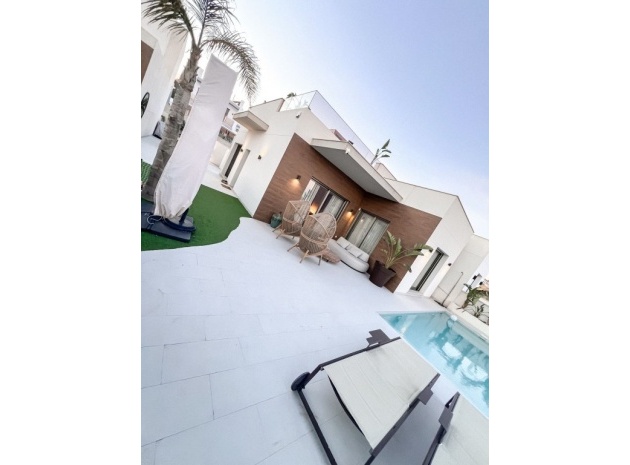 Villa - Återförsäljning - San Miguel de Salinas - San Miguel de Salinas