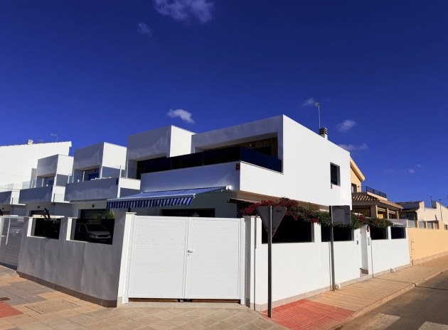 Villa - Återförsäljning - San Pedro del Pinatar - San Pedro del Pinatar