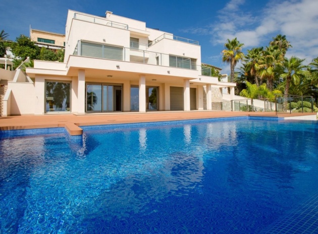 Villa - Återförsäljning - Teulada - Moraira