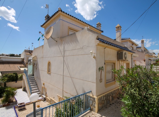 Villa - Återförsäljning - Villamartin - Blue Lagoon