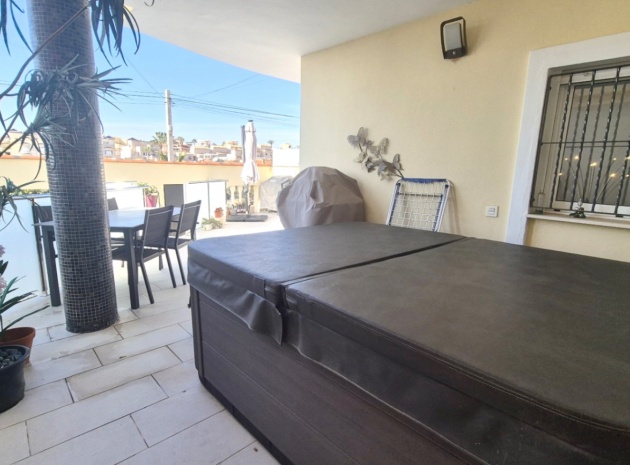 Villa - Återförsäljning - Villamartin - El Galan