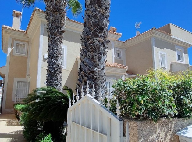 Villa - Återförsäljning - Villamartin - El Galan