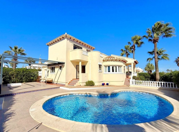 Villa - Återförsäljning - Villamartin - ESMA-86040