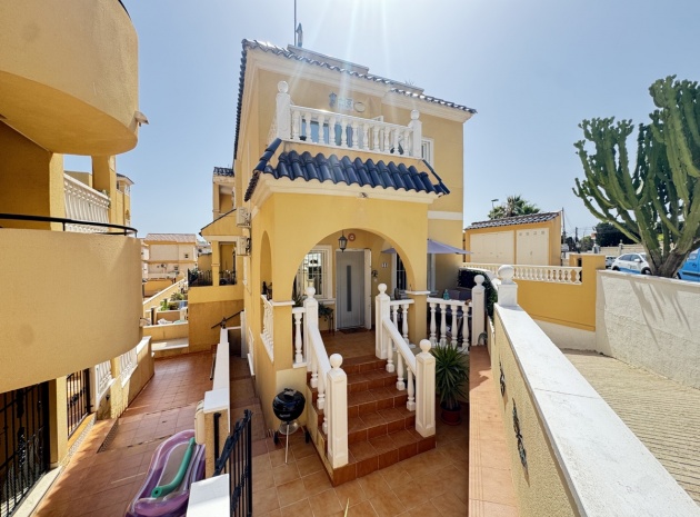 Villa - Återförsäljning - Villamartin - las filipinas