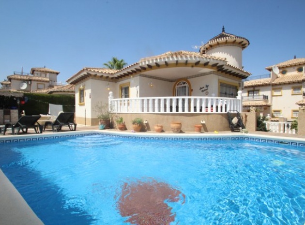 Villa - Återförsäljning - Villamartin - pinada golf