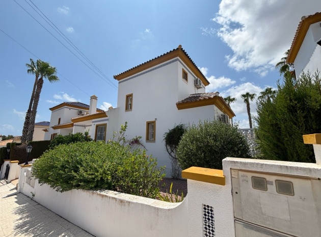 Villa - Återförsäljning - Villamartin - Res. Sevilla