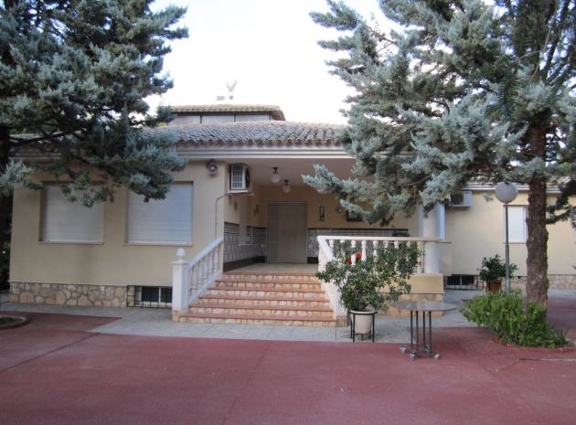 Villa - Återförsäljning - Yecla - CSP-35718