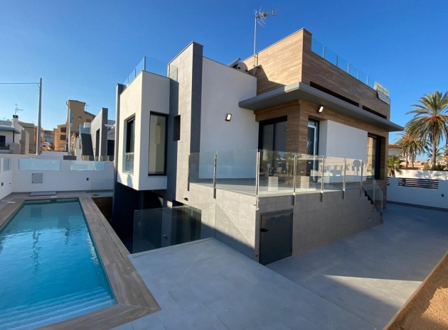 Villa - Nouvelle construction - Torrevieja - NEWSP-56332