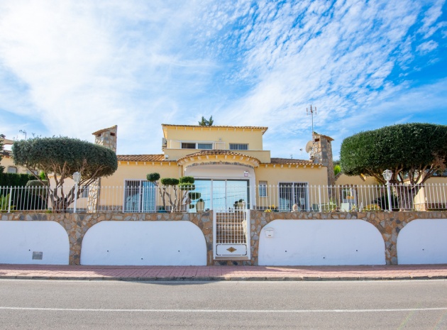 Villa - Resale - Algorfa - Algorfa