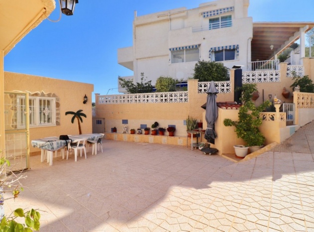 Villa - Resale - Benidorm - Benidorm Centro