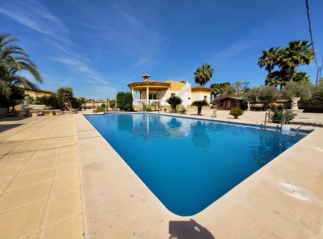 Villa - Resale - Catral - ESMA-14576