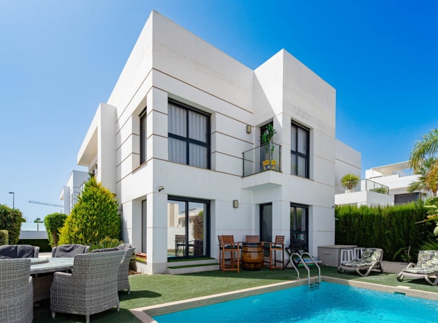 Villa - Resale - Ciudad Quesada - ESMA-29562