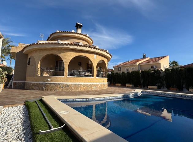 Villa - Resale - Ciudad Quesada - ESMA-81865