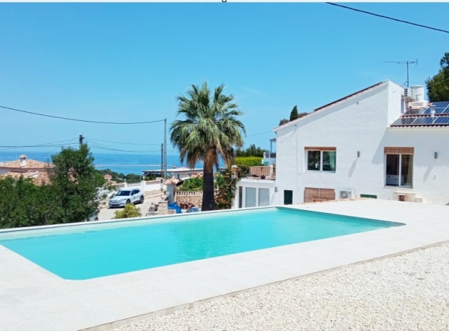 Villa - Resale - Denia - Denia Centro