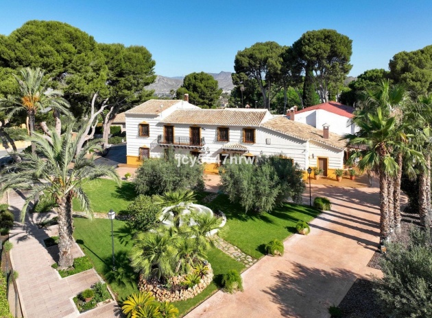 Villa - Resale - Elda - CSP-87290