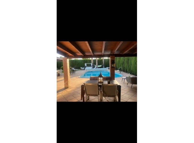 Villa - Resale - Elda - Elda Centro