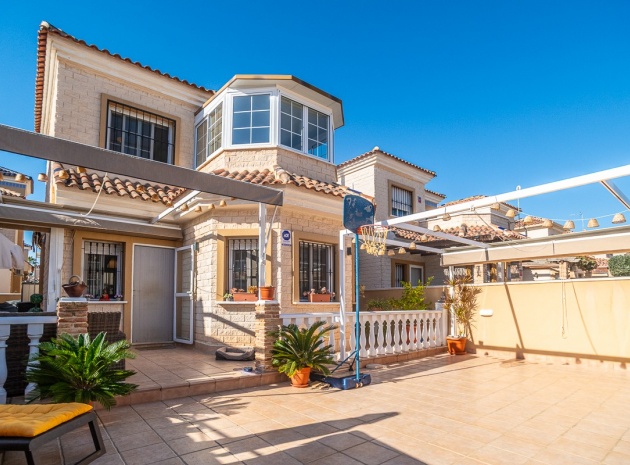 Villa - Resale - Guardamar del Segura - El Raso