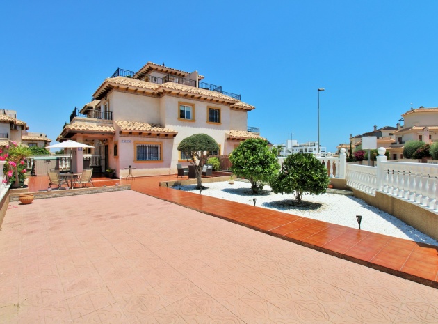 Villa - Resale - La Zenia - ESMA-12196