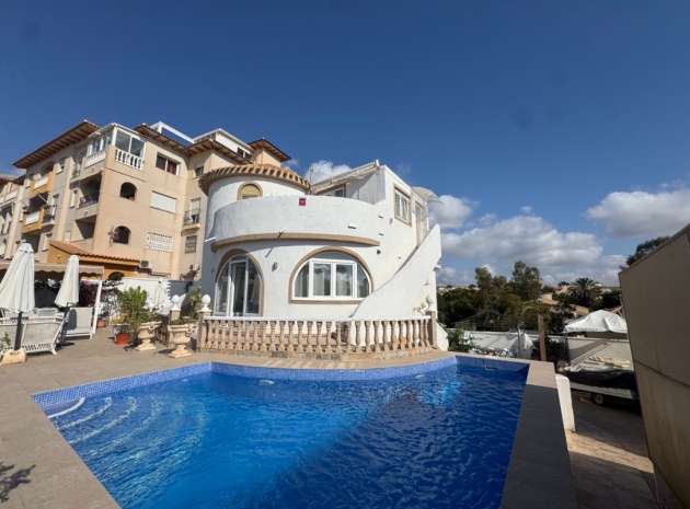 Villa - Resale - La Zenia - La Zenia