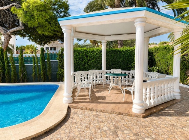 Villa - Resale - Orihuela - La Zenia