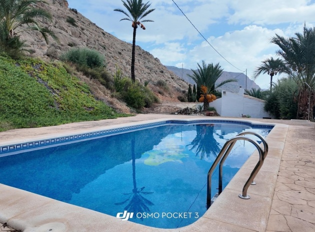 Villa - Resale - Orihuela - Orihuela Centro
