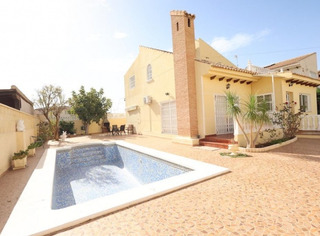 Villa - Resale - Orihuela - Playa Flamenca