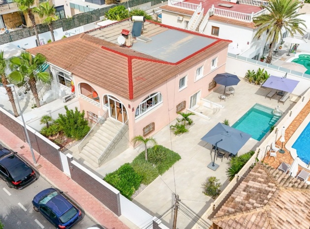 Villa - Resale - Orihuela - Punta Prima