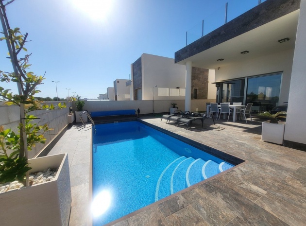 Villa - Resale - Orihuela - Villamartin