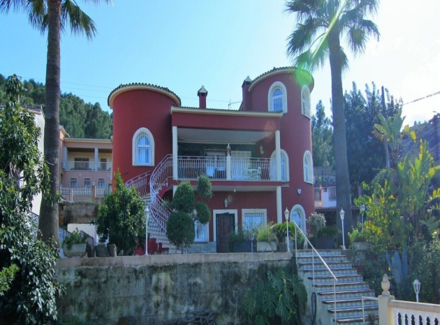 Villa - Resale - Pedreguer - Pedreguer Centro