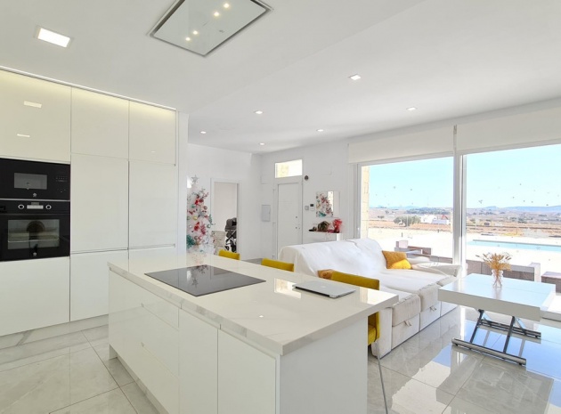 Villa - Resale - Pinoso - Pinoso Centro