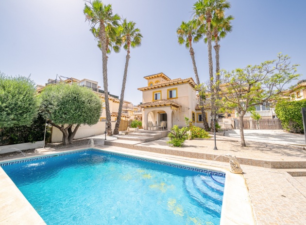Villa - Resale - Playa Flamenca - san jose