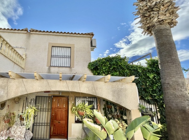 Villa - Resale - Punta Prima - ESMA-61287