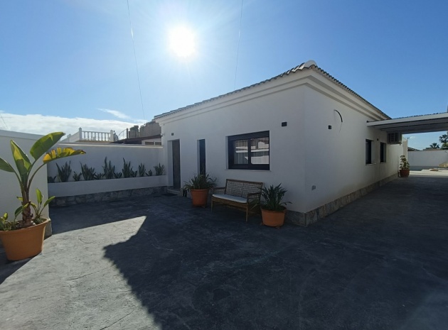 Villa - Resale - Torrevieja - el chaparral