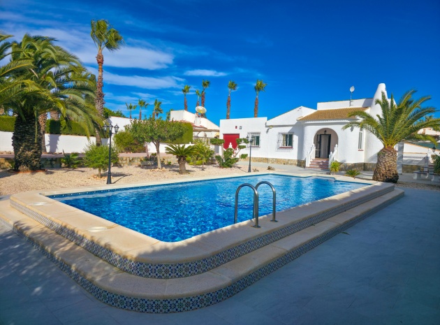 Villa - Resale - Torrevieja - san luis
