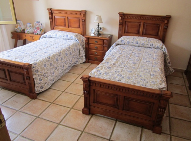 Villa - Resale - Yecla - Yecla Centro