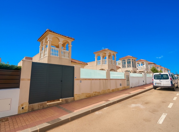 Villa - Revente - Algorfa - Algorfa