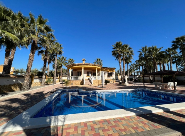 Villa - Revente - Catral - ESMA-33350