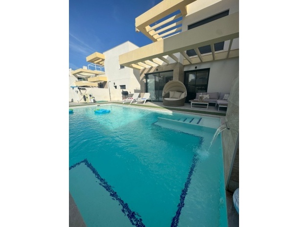 Villa - Revente - Los Montesinos - ESMA-67682