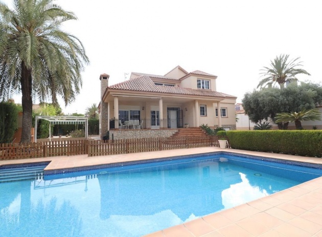 Villa - Revente - Mil Palmeras - ESMA-17300