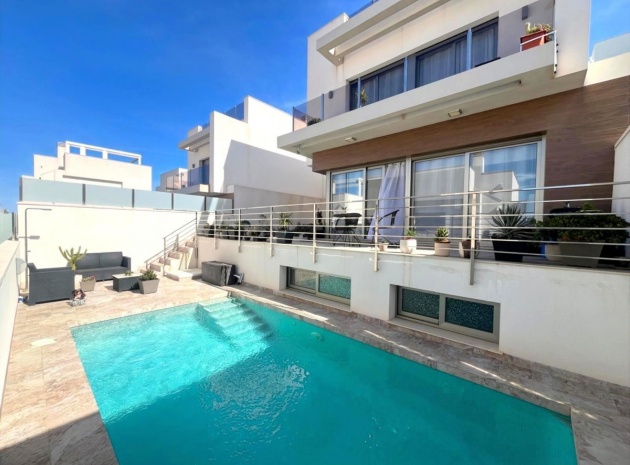 Villa - Revente - Orihuela - Orihuela Costa
