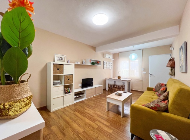 Villa - Revente - Torrevieja - La Mata